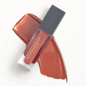NIB Iconic Luminous Liquid Lipstick - Defiance Beauty by Nechami